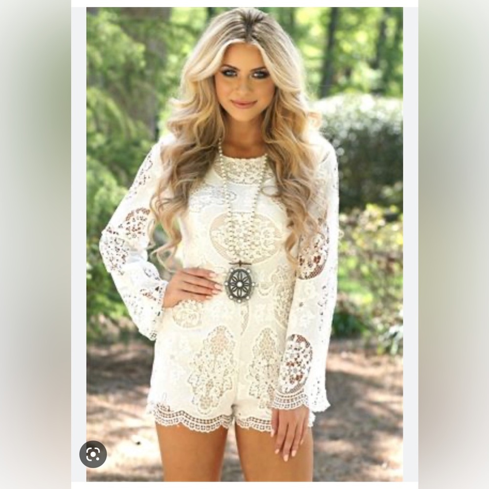 Turning In Circles Romper - White - XX-LARGE